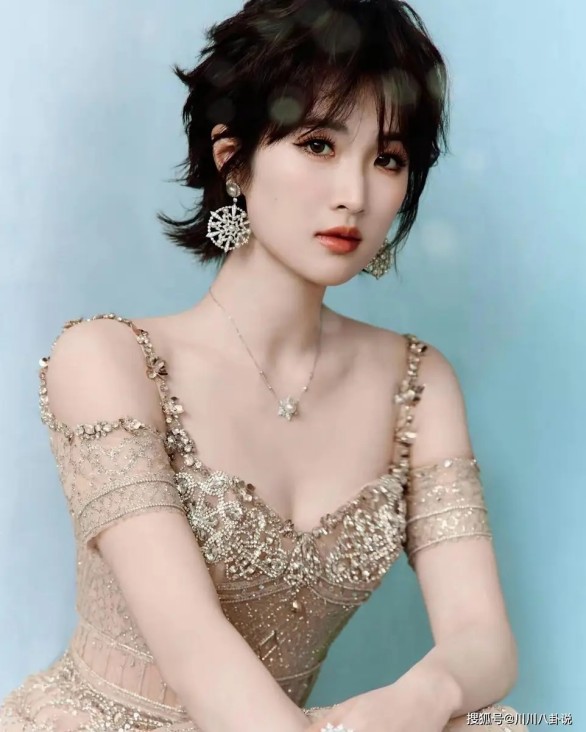 第一批没结婚的韩国中女，已经开始“领养”闺蜜了